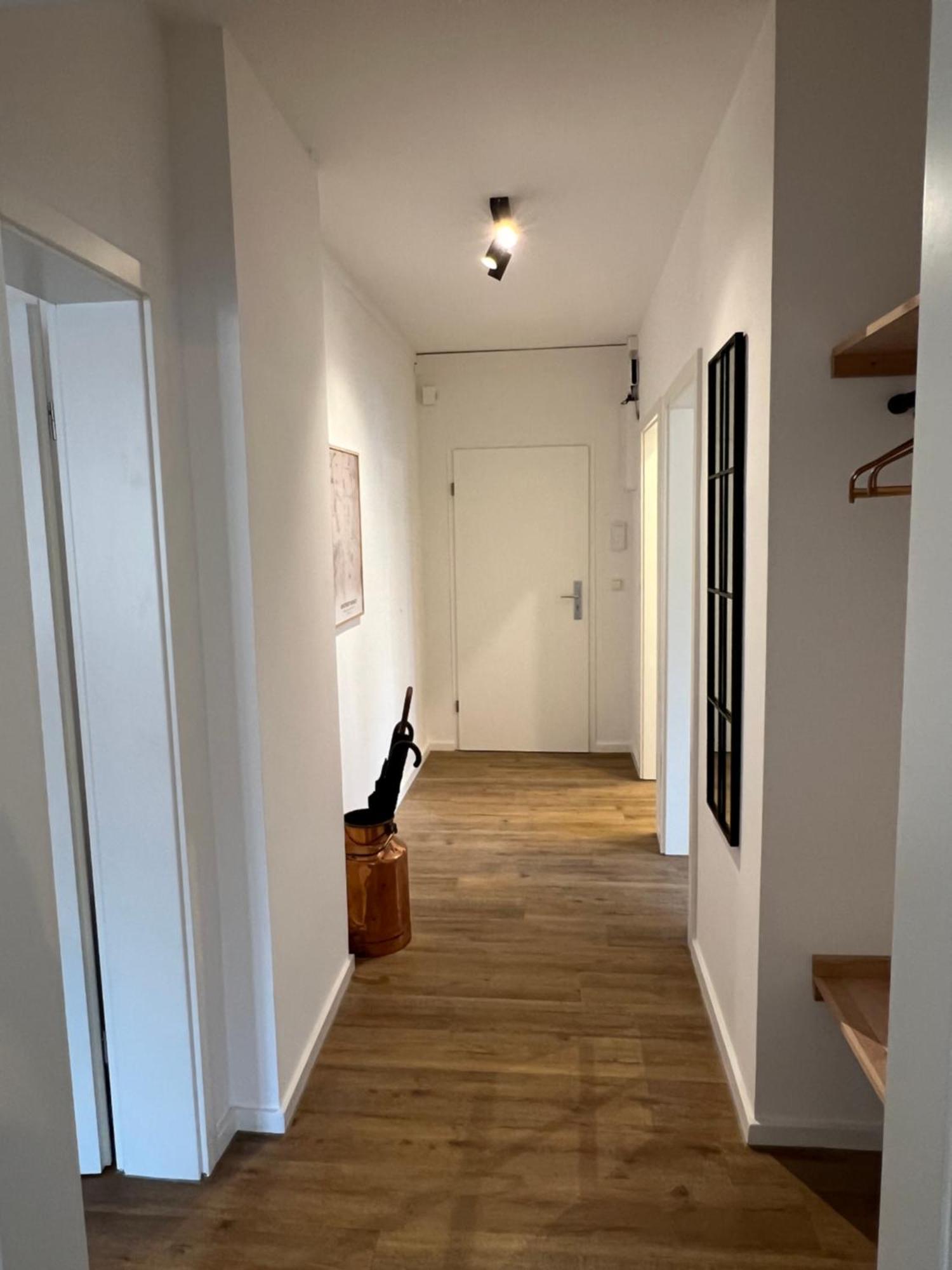 Business Apartment Kranich: 3 Zimmer, Top Infrastrukturlage Hh Langenhorn, Naehe Airport Amburgo Esterno foto